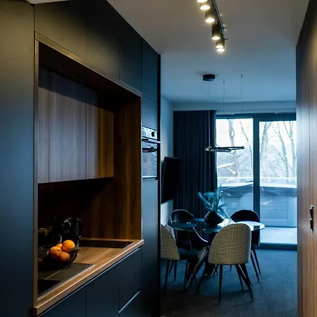 Kras 110 Z Prywatnym Jacuzzi I Widokiem Na Gory * 스클라르스카포렘바